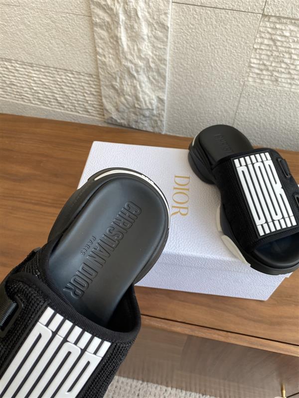 20251128184322955 280